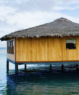 Port Gentil Cabane Sur Pilotis